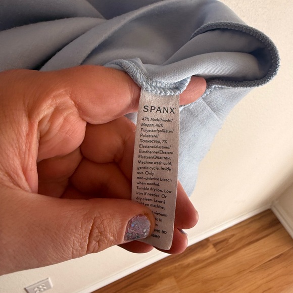 Spanx Air Essentials Sky Blue Sweatshirt Size L - Picture 3 of 7